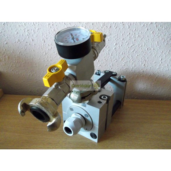 Optikai kábelbefúvó készülék